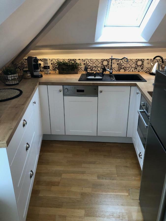 Lucarne Enchantee Honfleur Exterior foto
